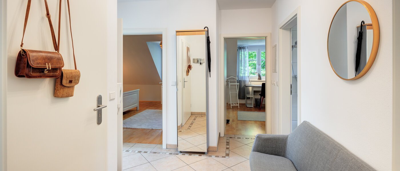 двухэтажная квартира Gröbenzell 02 коридор 14575