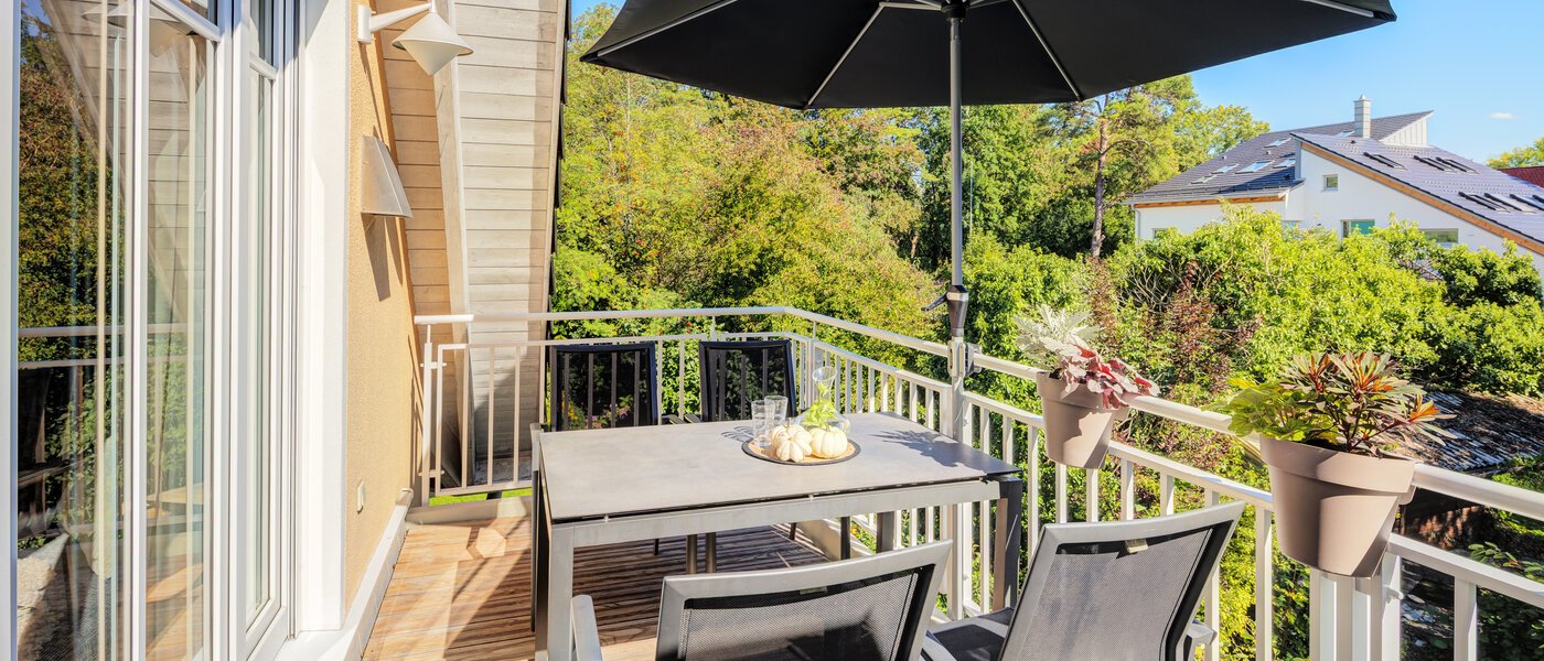 двухэтажная квартира Gröbenzell 01 балкон 14575