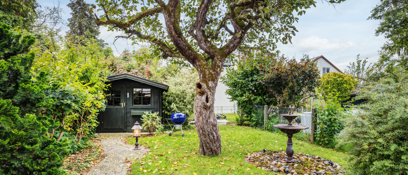 двухэтажная квартира München Fasangarten 01 сад 14585