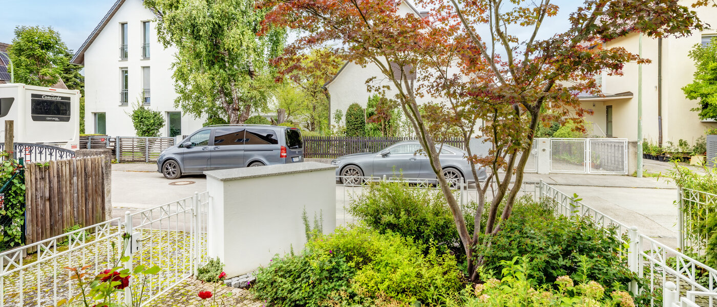 двухэтажная квартира München Fasangarten 05 сад 14585