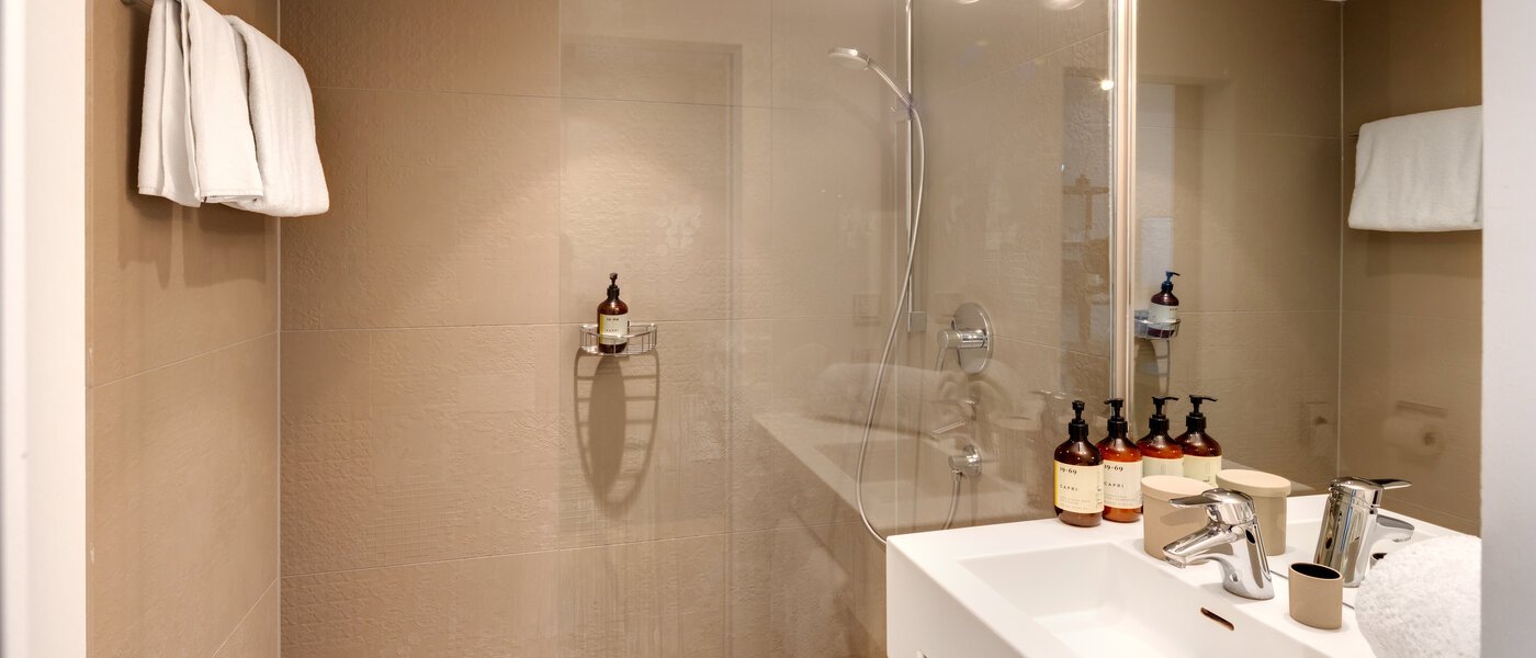 квартира München Schwabing-West (rund um den Hohenzollernplatz) 01 ванная комната 14592