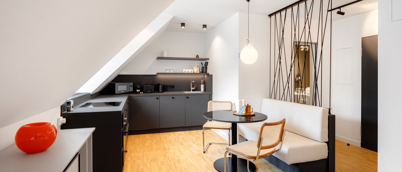 квартира München Schwabing-West (rund um den Hohenzollernplatz) 01 жилое пространство 14593