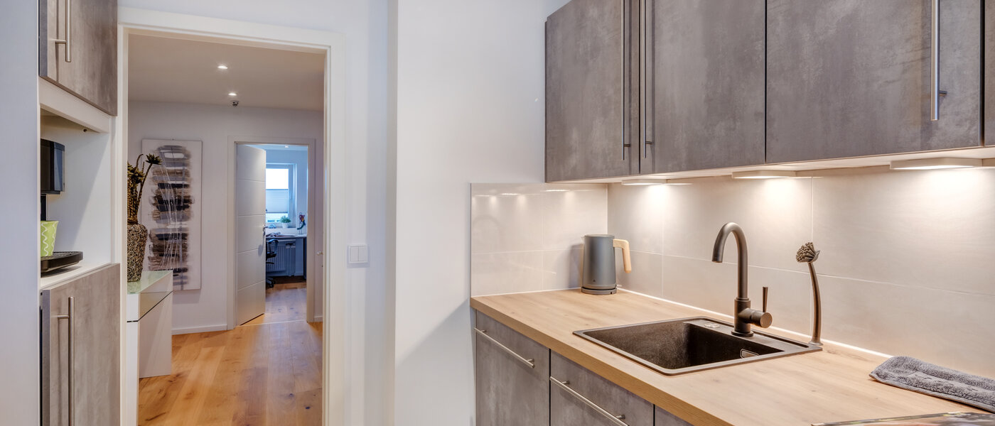 квартира München Westkreuz 04 кухня 14594