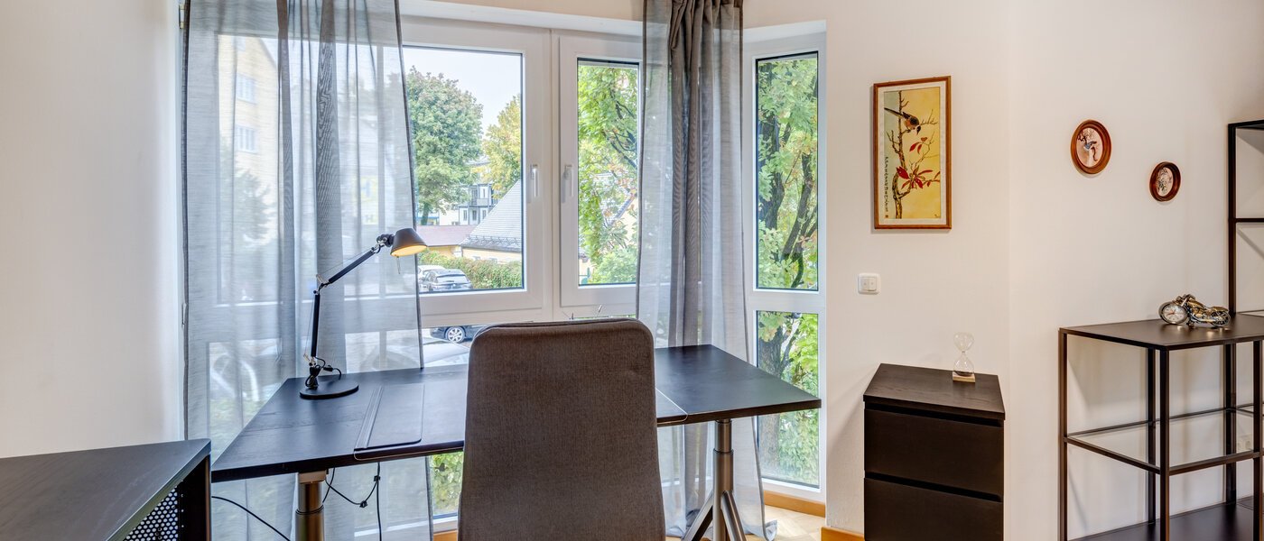квартира München Nymphenburg 03 рабочий кабинет 14596