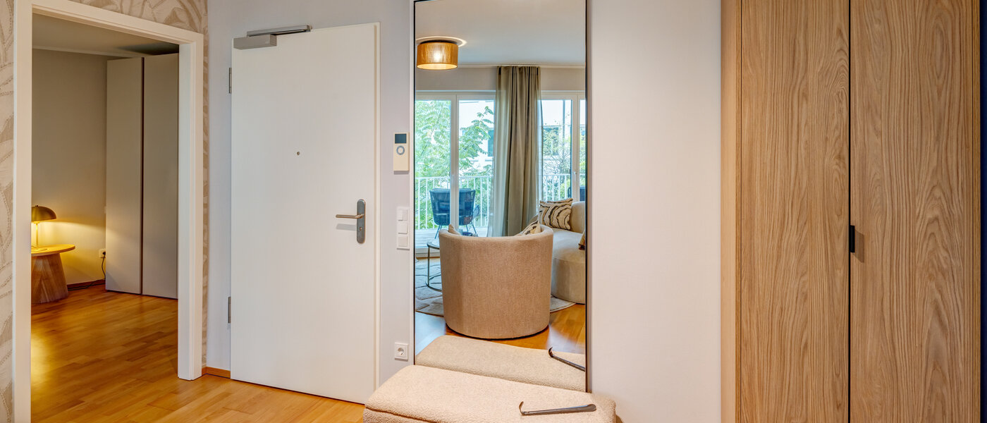 квартира München Maxvorstadt 01 коридор 14603