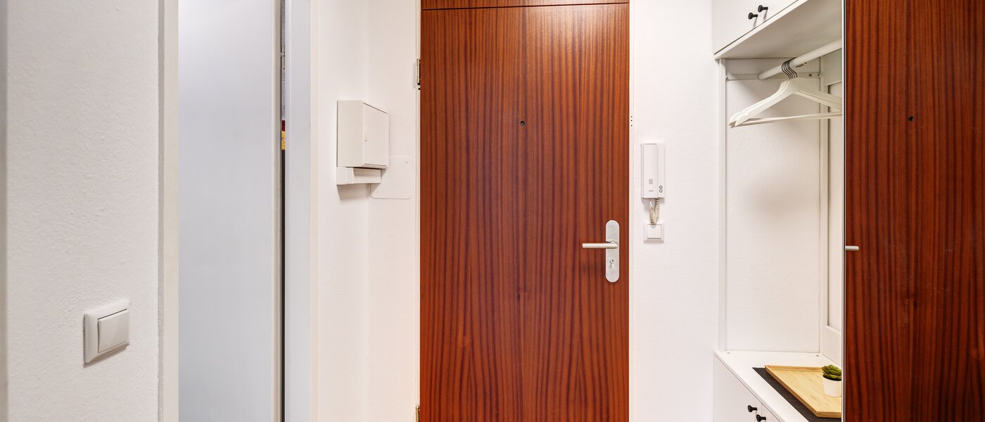 квартира München Berg am Laim 02 коридор 14607