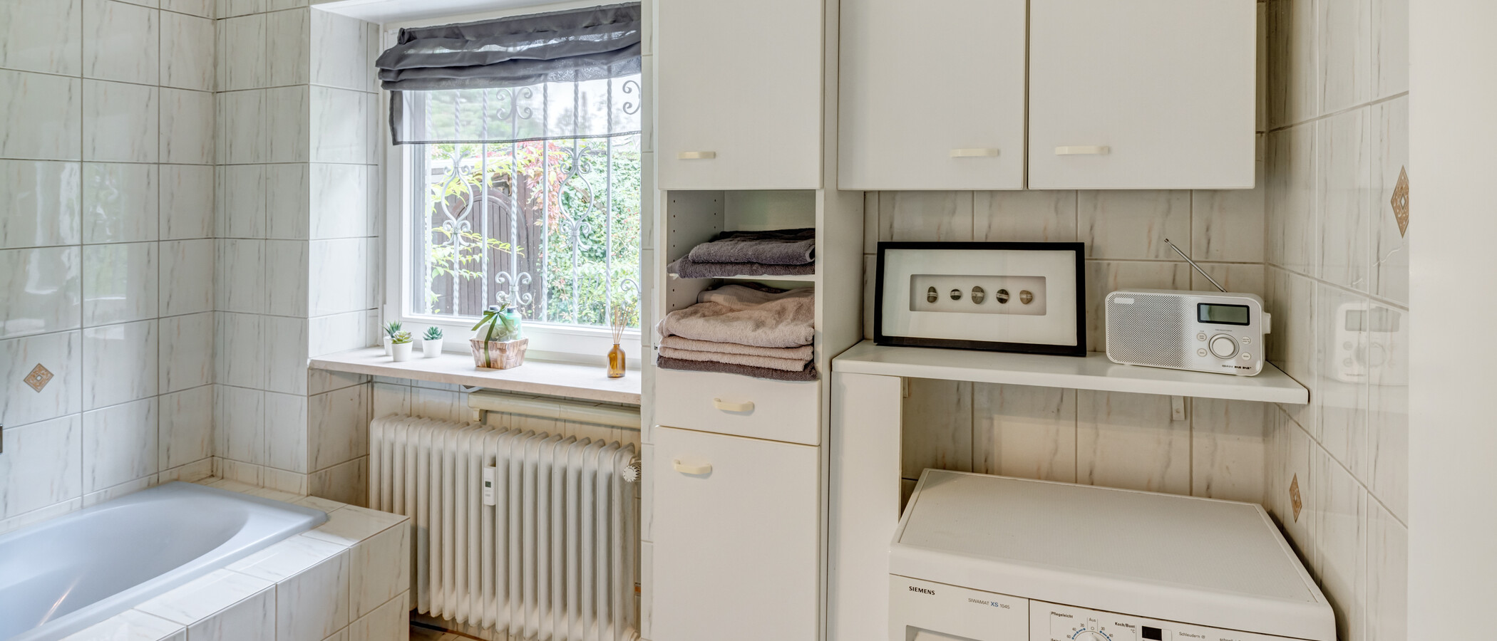 квартира с садом München Hadern 02 ванная комната 14610