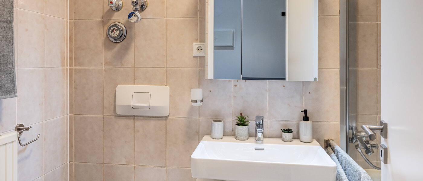 квартира München Maxvorstadt - Westen 01 ванная комната 14611