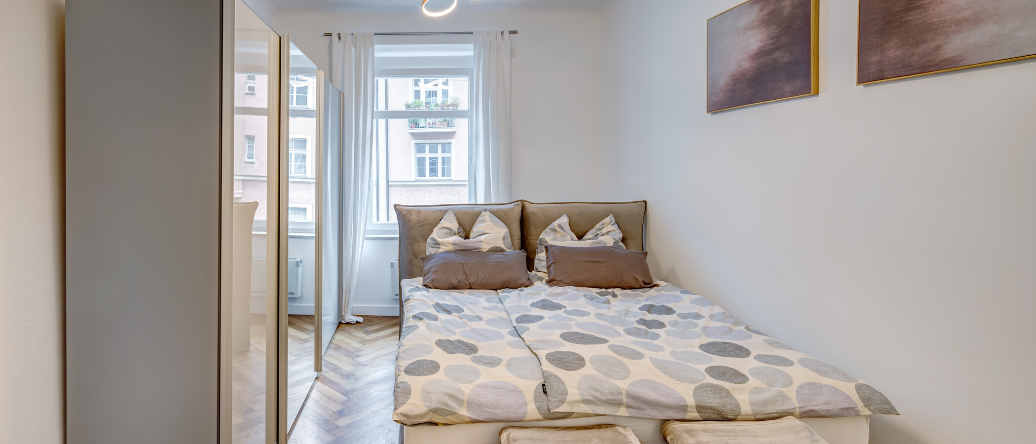 квартира München Westend 01 спальная комната 14613