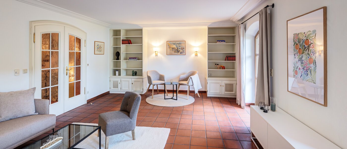 Половина двухквартирного жилого дома Rottach-Egern 04 гостиная 14616