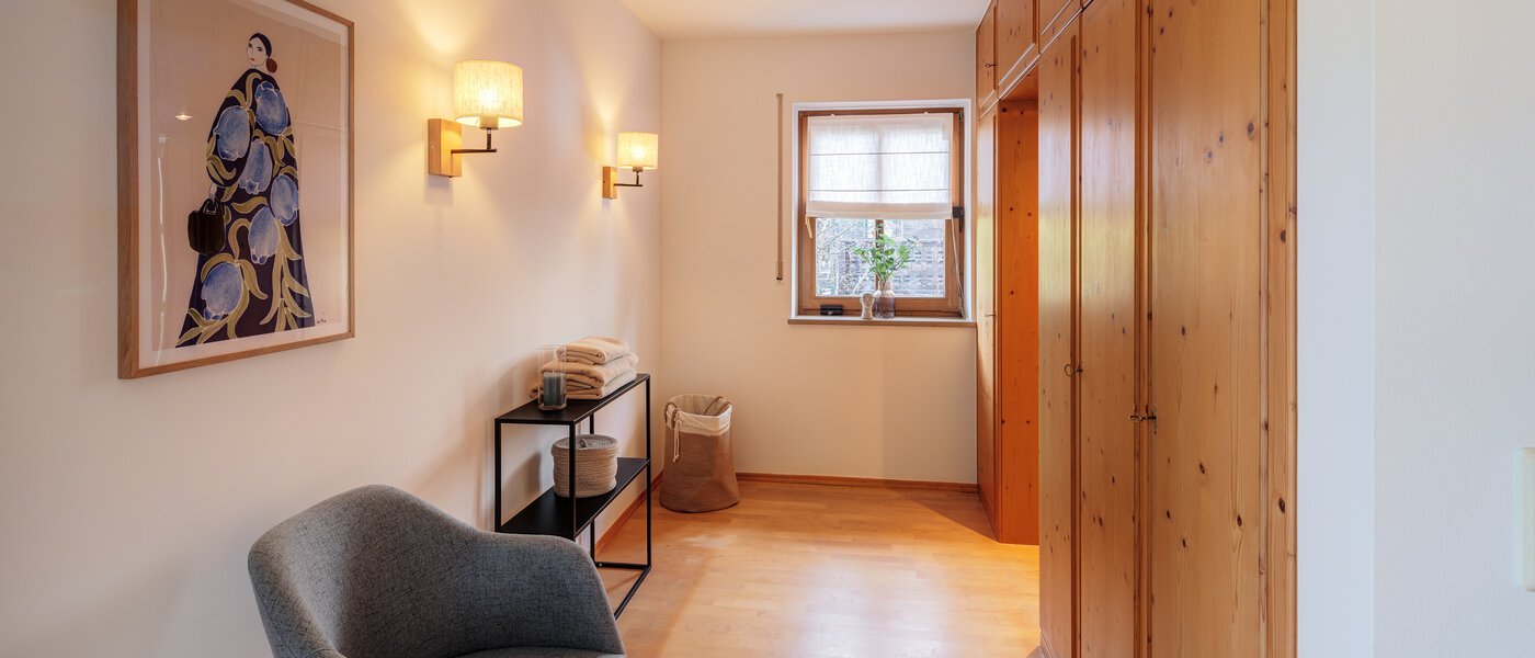 Половина двухквартирного жилого дома Rottach-Egern 05 1-я спальная комната 14616