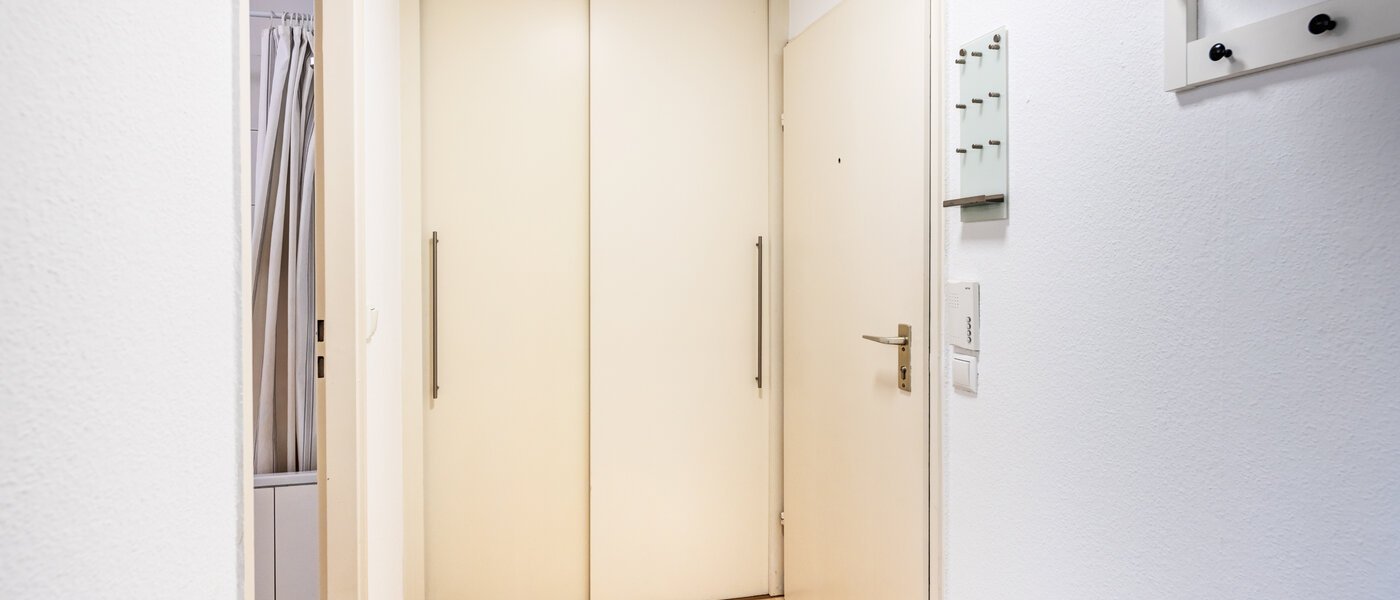 квартира Taufkirchen 01 коридор 14620