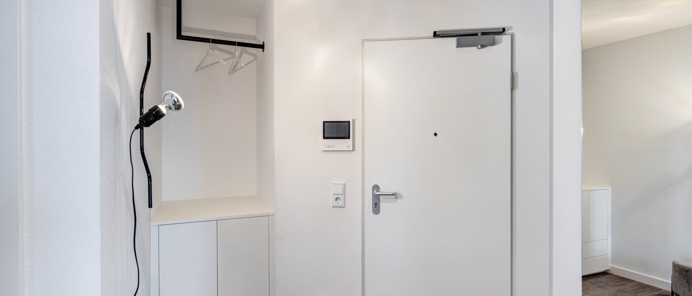 квартира München Schwanthalerhöhe 01 коридор 14628