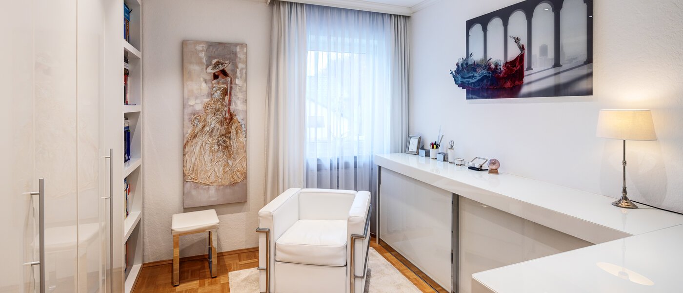 квартира Grünwald 01 рабочий кабинет 14631