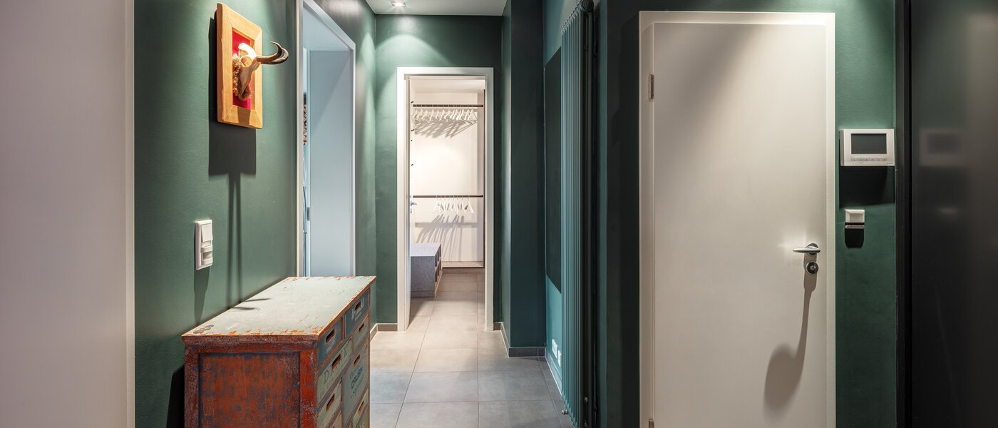 дом Vaterstetten 01 коридор 14635