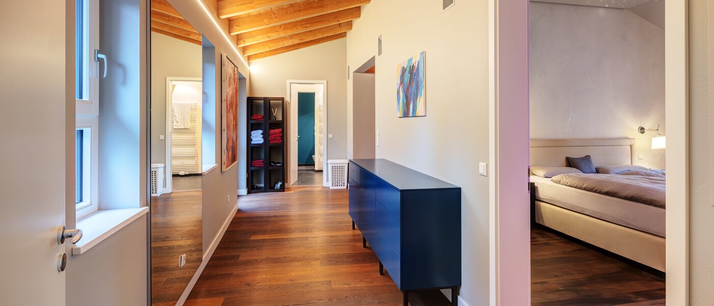 дом Vaterstetten 05 коридор 14635