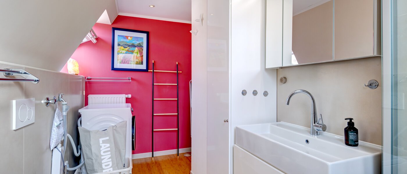 мансардная квартира München Haidhausen 03 ванная комната 14648