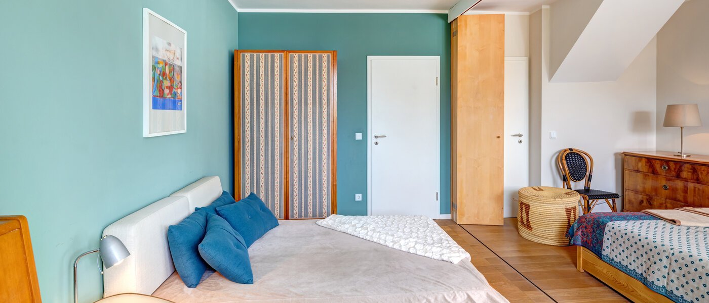 мансардная квартира München Haidhausen 04 2-я спальная комната 14648