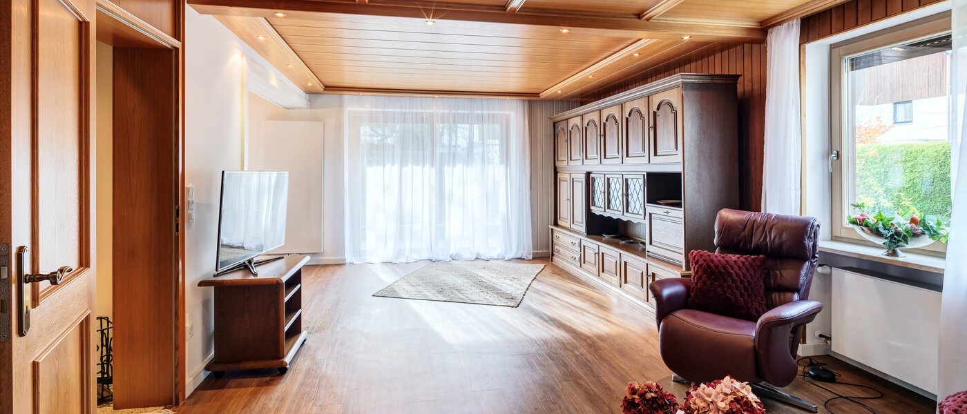 Половина двухквартирного жилого дома München Lochhausen 02 жилое пространство 14662