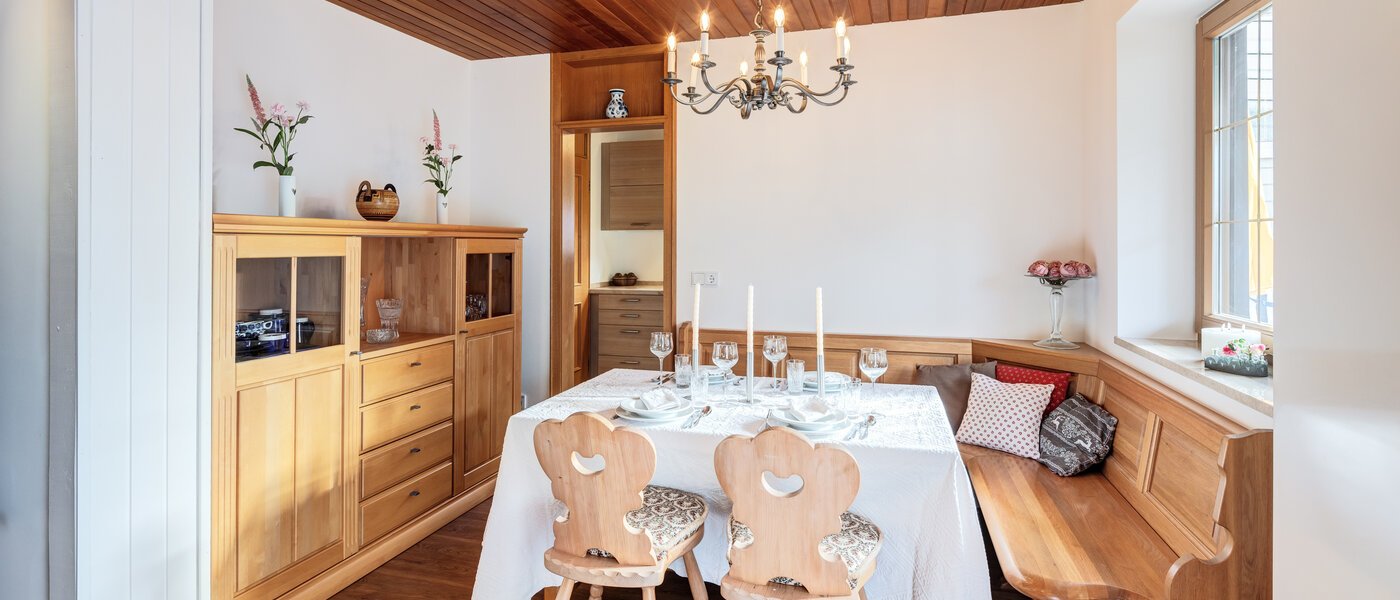 Половина двухквартирного жилого дома München Lochhausen 04 жилое пространство 14662