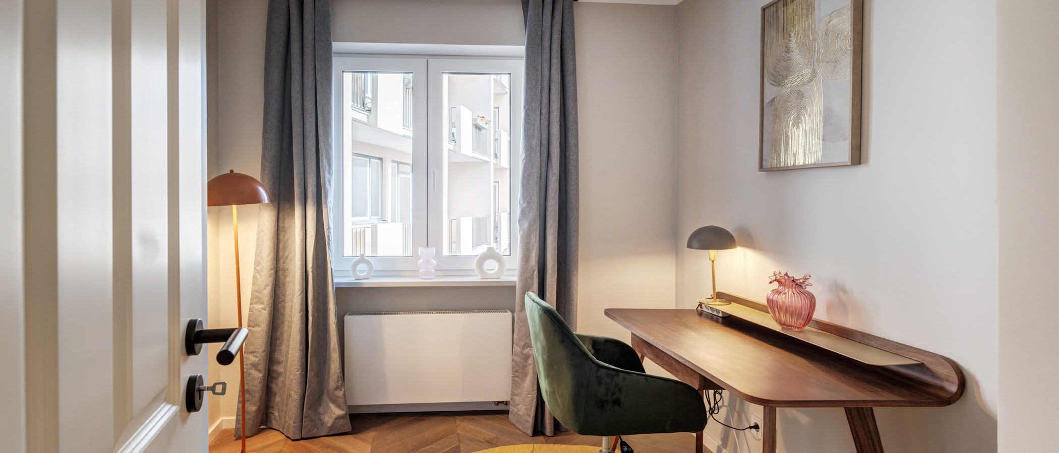 квартира München Nymphenburg 01 рабочий кабинет 14667