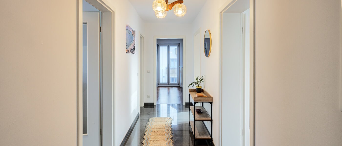 квартира München Lochhausen 01 коридор 14672