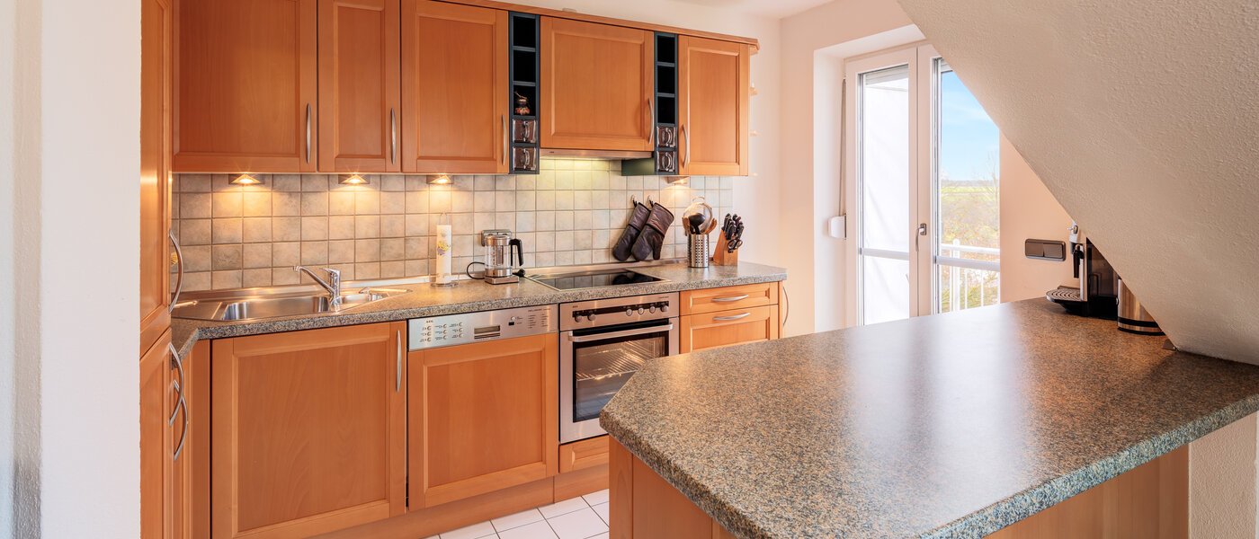 мансардная квартира München Neufahrn b. Freising 01 кухня 14673