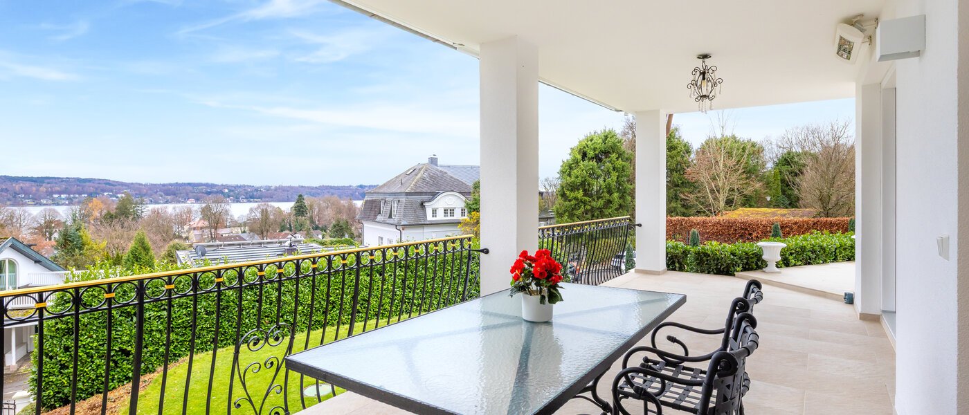 вилла Starnberg 01 лоджия 14680