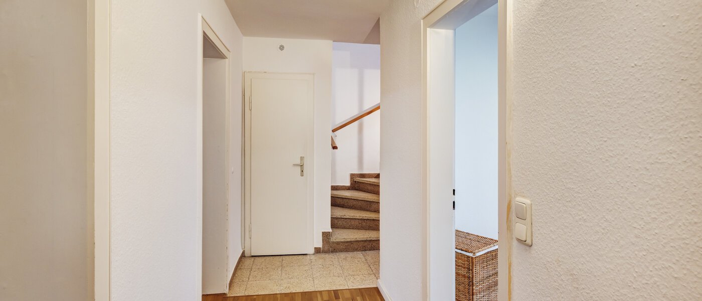 двухэтажная квартира München Cosimapark 01 коридор 14688