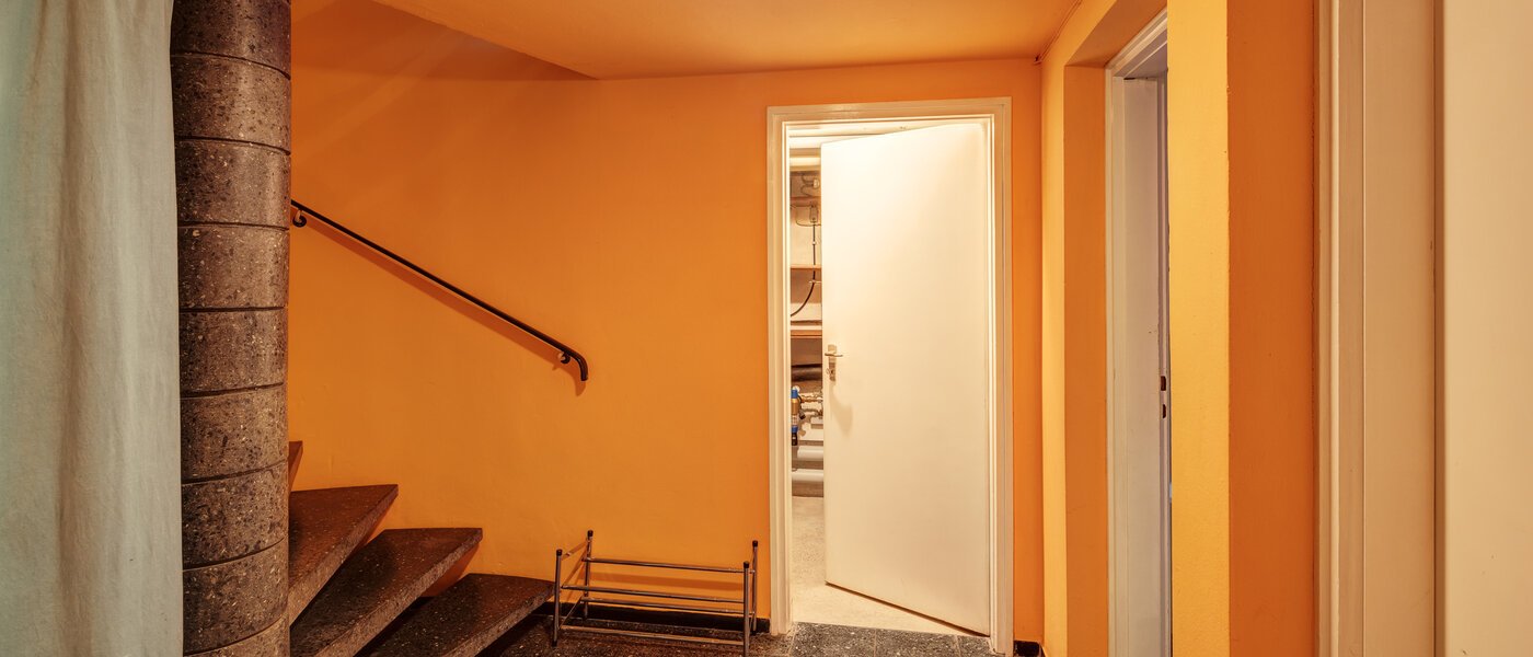 таунхаус Unterhaching 05 коридор 14690