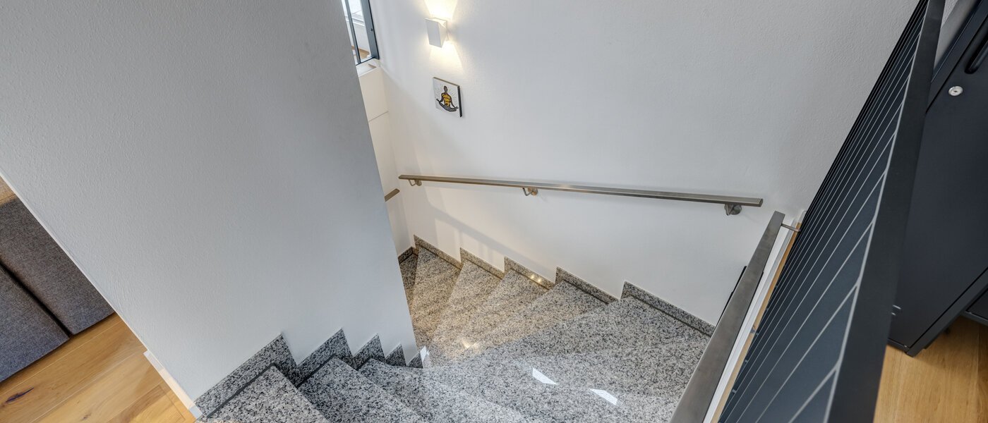 мансардная квартира München Allach 03 коридор 14692