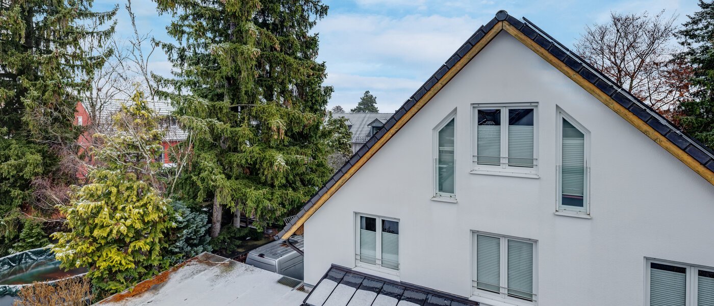 мансардная квартира München Allach 03 вид из окна 14692