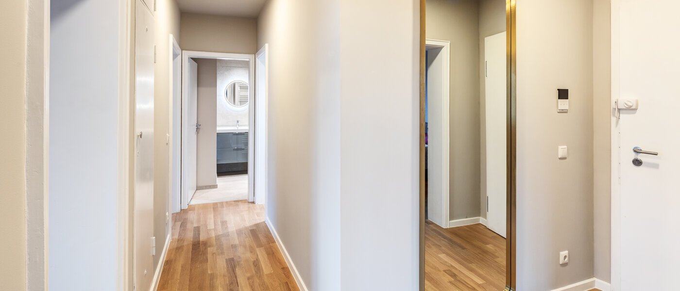 квартира München Maxvorstadt - Universitätsviertel 02 коридор 14693
