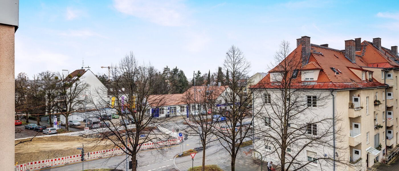 мансардная квартира München Nymphenburg 04 вид из окна 14694