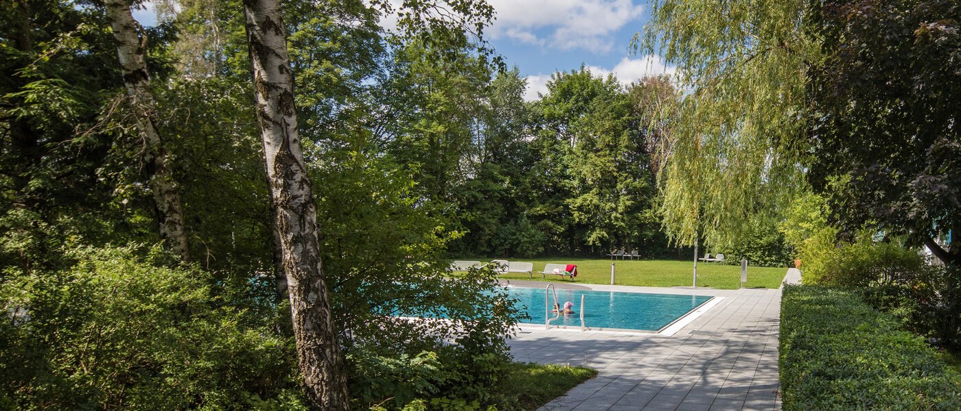 квартира München Parkstadt Solln 02 бассейн 14696