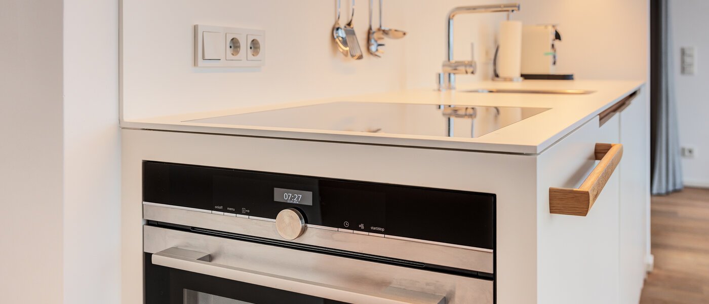 мансардная квартира München Neuhausen 02 кухня 14699