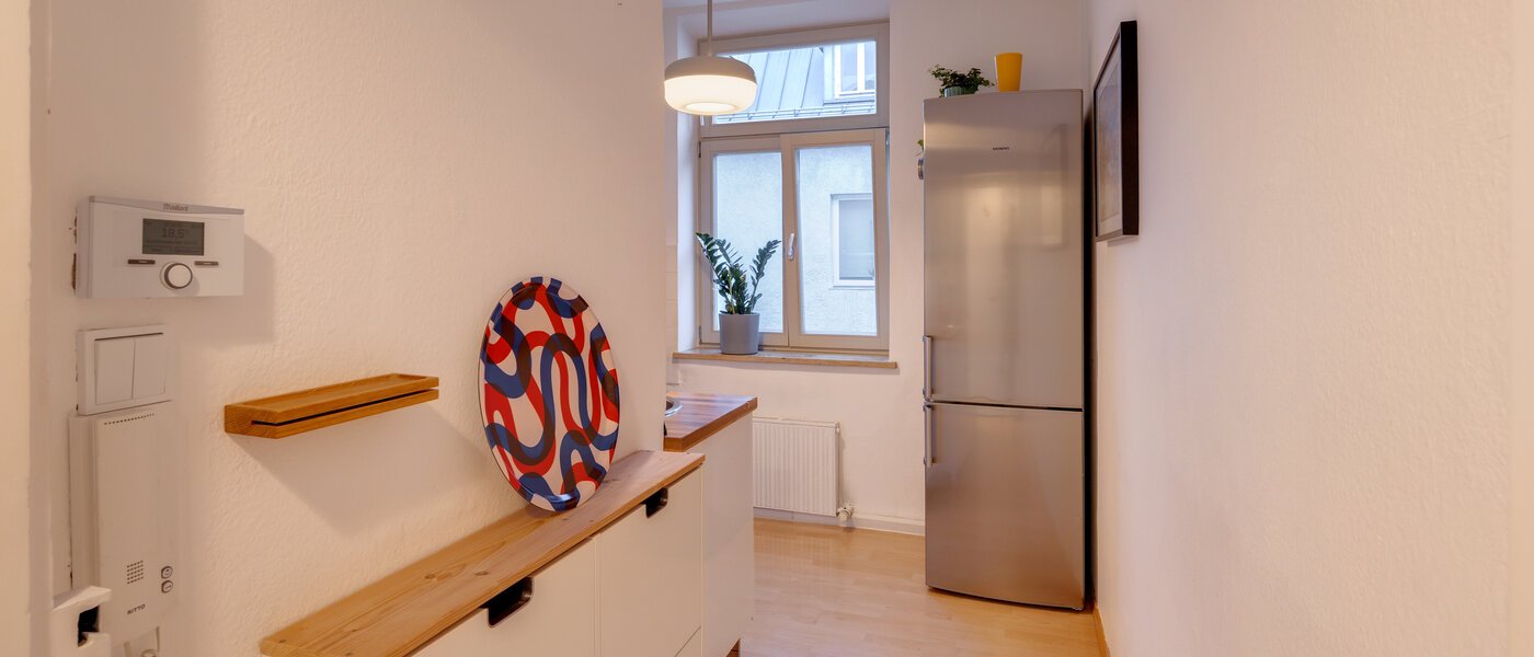 квартира München Untersendling 01 коридор 14701