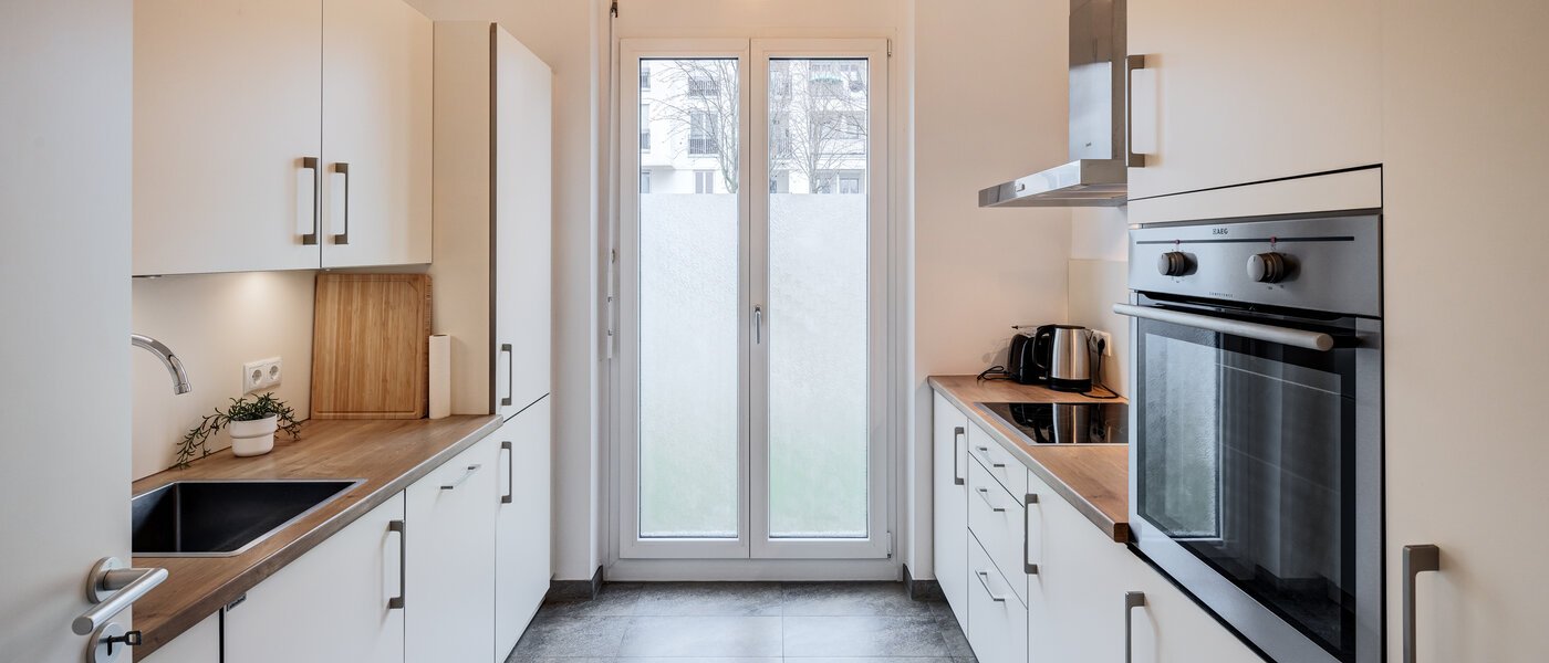 квартира München Milbertshofen 01 кухня 14703