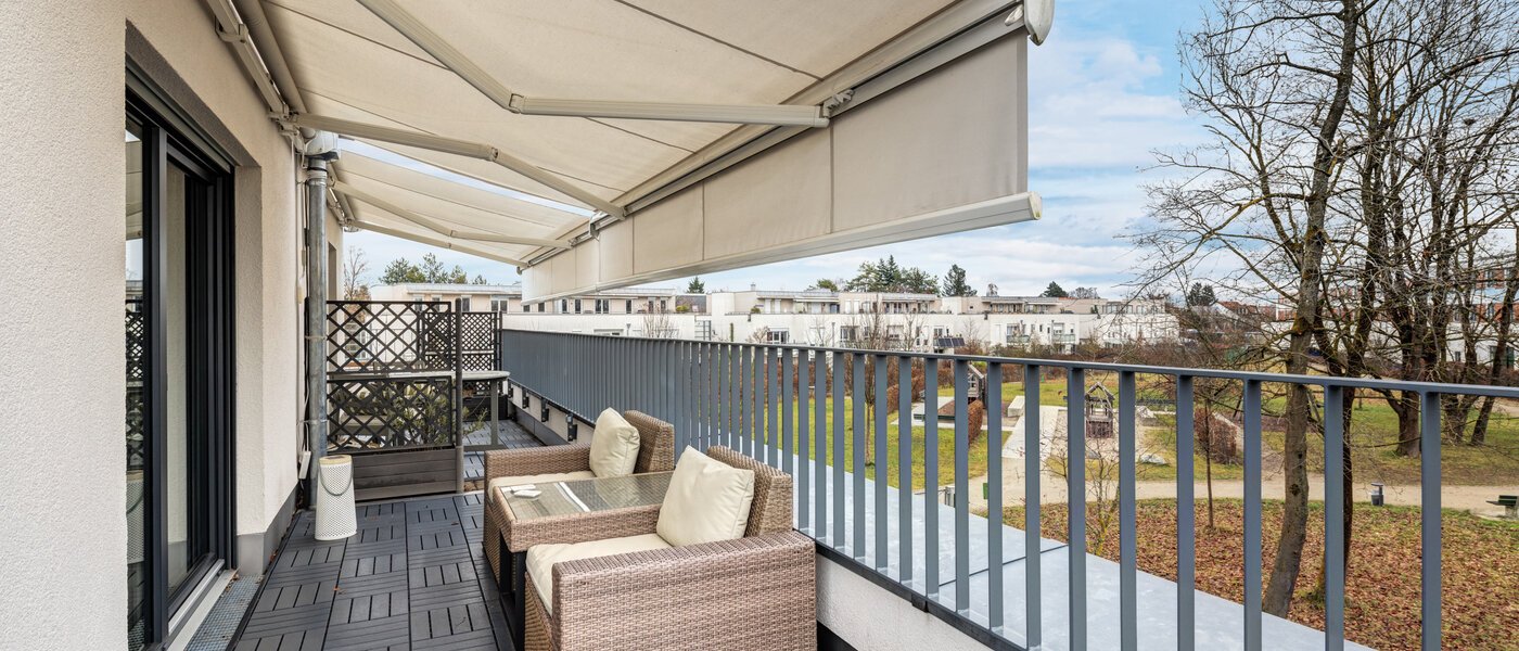 квартира-пентхаус München Trudering 04 терраса с крышей 14707