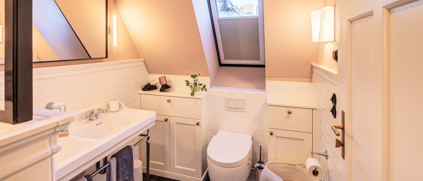 мансардная квартира München Neuhausen 02 2-я ванная комната 14709