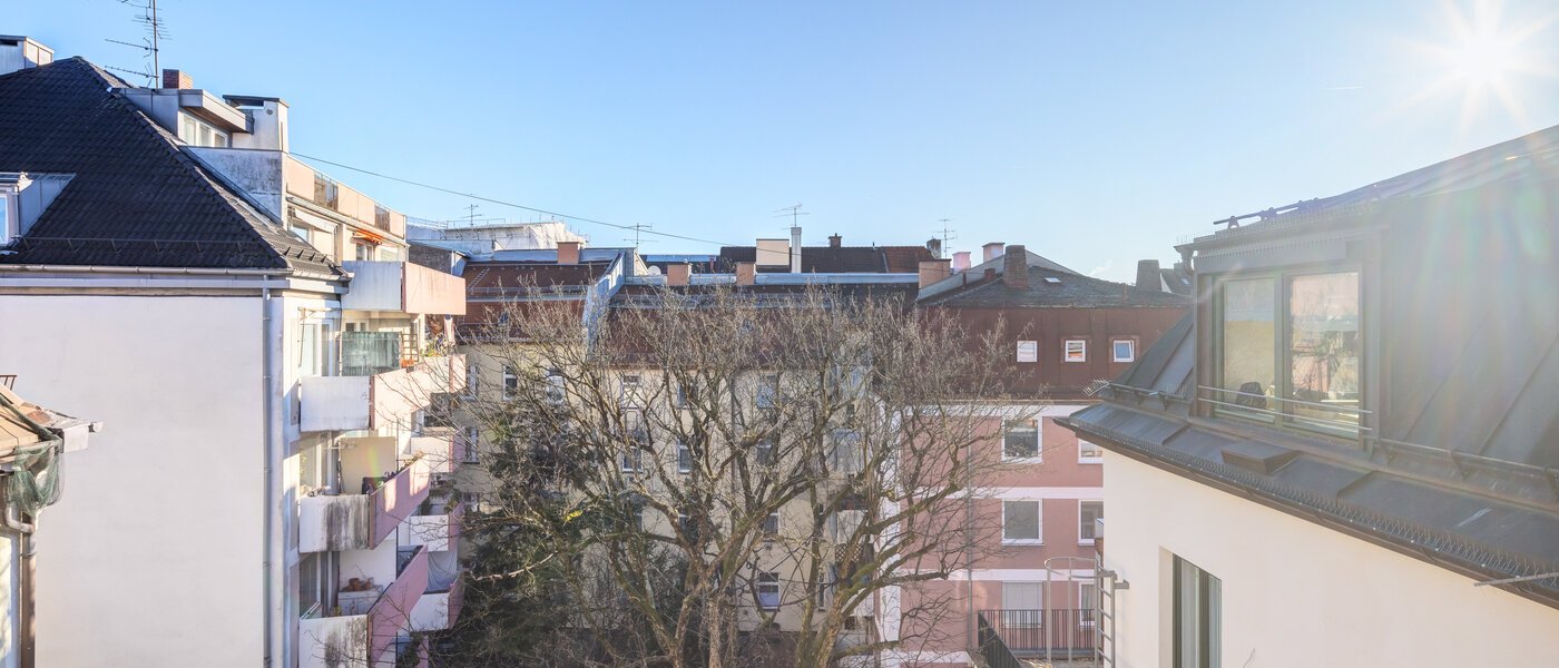 мансардная квартира München Neuhausen 03 вид из окна 14709