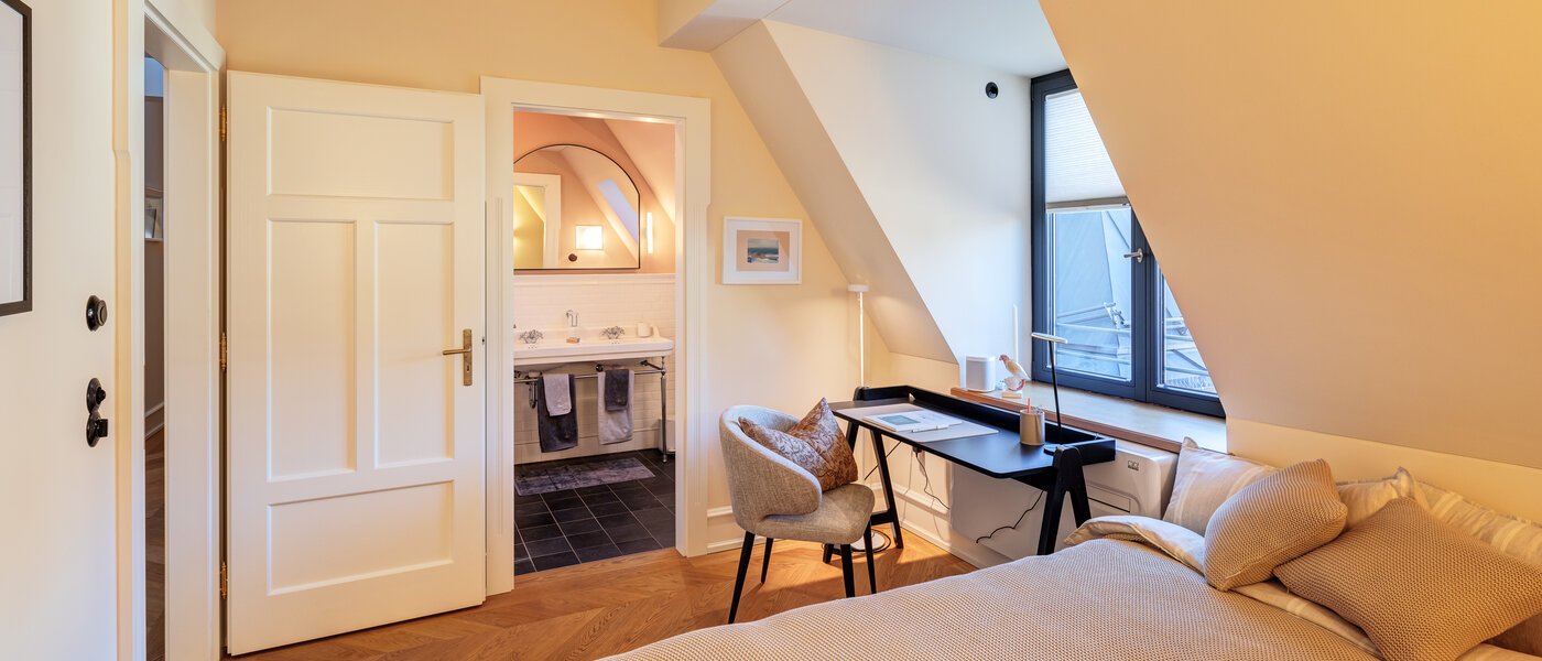 мансардная квартира München Neuhausen 01 2-я спальная комната 14709