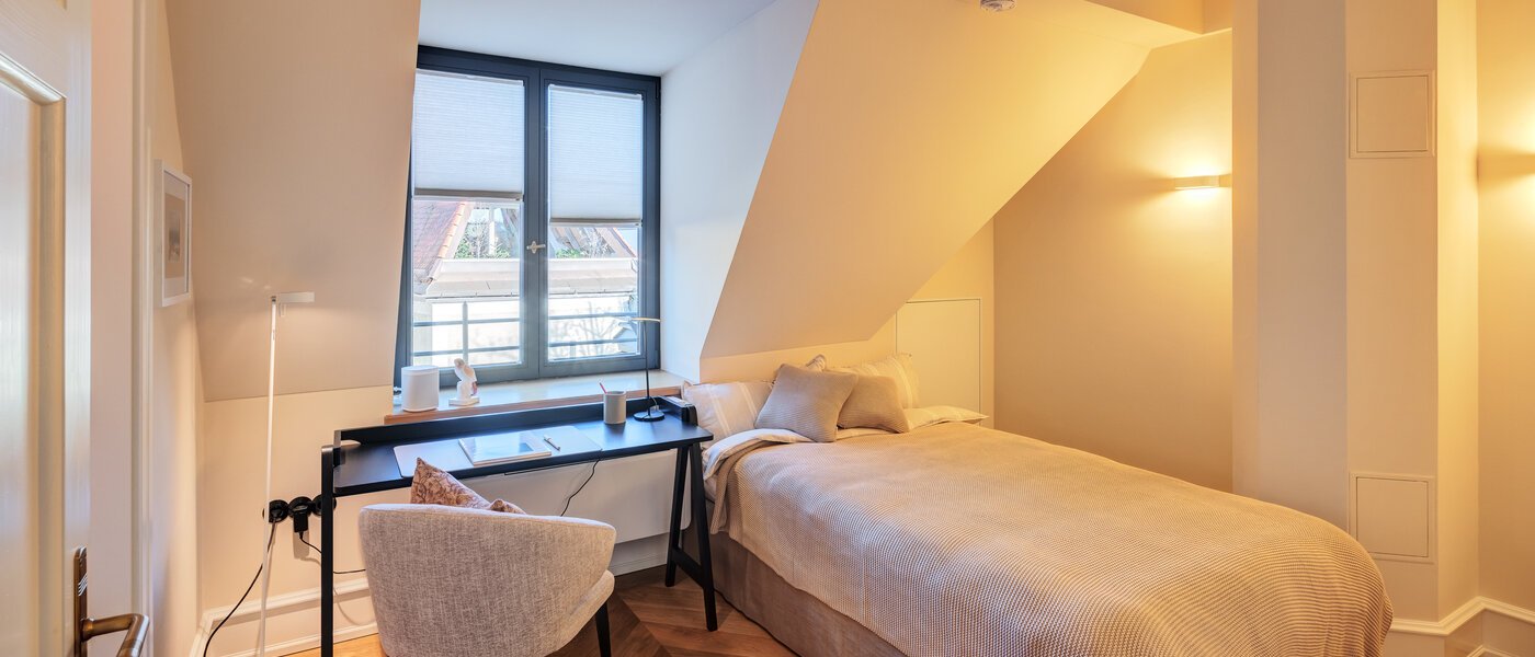 мансардная квартира München Neuhausen 02 2-я спальная комната 14709