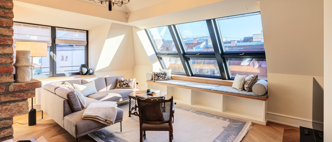 мансардная квартира München Neuhausen 01 жилое пространство 14709