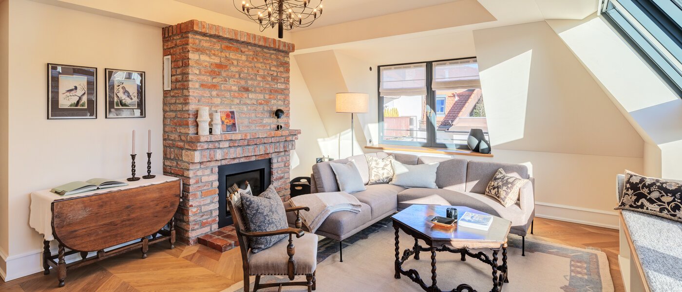 мансардная квартира München Neuhausen 02 жилое пространство 14709