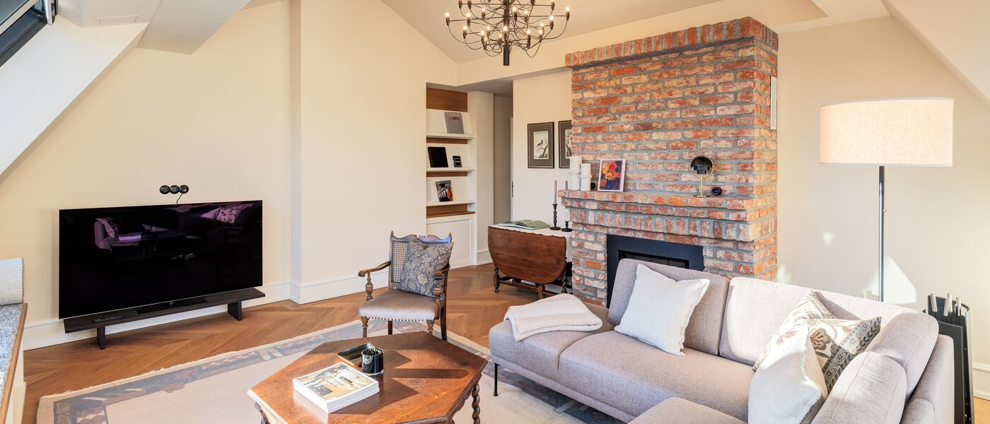 мансардная квартира München Neuhausen 04 жилое пространство 14709