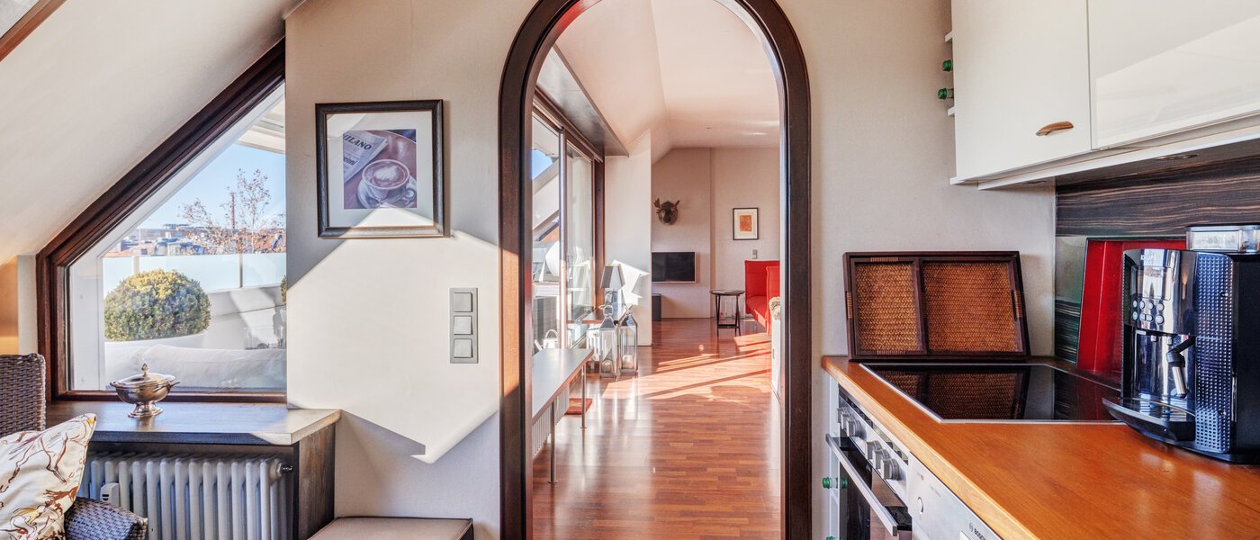 двухэтажная квартира München Maxvorstadt 04 кухня 14710