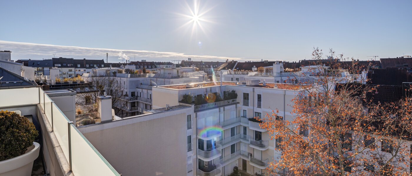 двухэтажная квартира München Maxvorstadt 02 вид из окна 14710