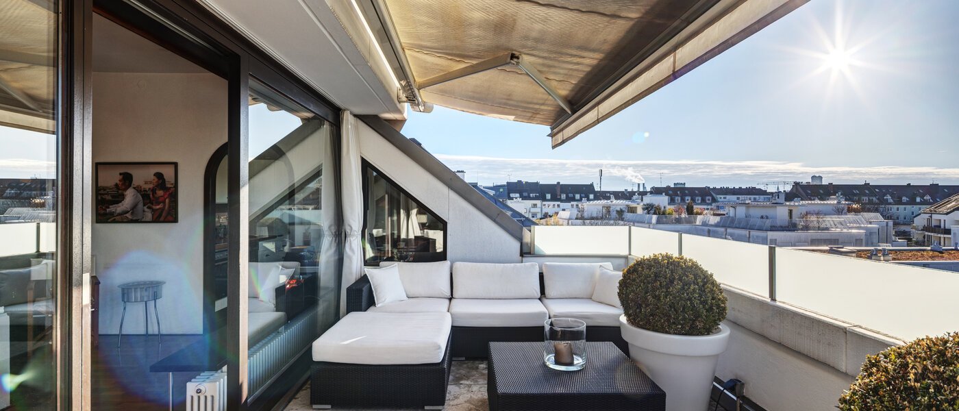 двухэтажная квартира München Maxvorstadt 01 терраса с крышей 14710