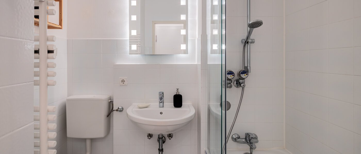 квартира München Glockenbachviertel 01 ванная комната 14711